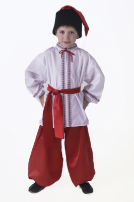 Украинский костюм (мальчик) (рубаха, шаровары, кушак, головной убор).
