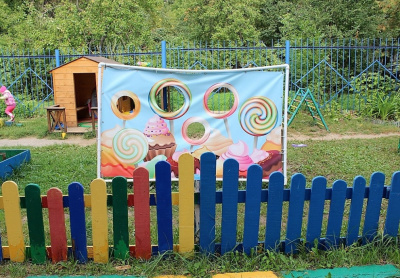 Баннер для метания "Сладости" 1,2*2м с каркасом